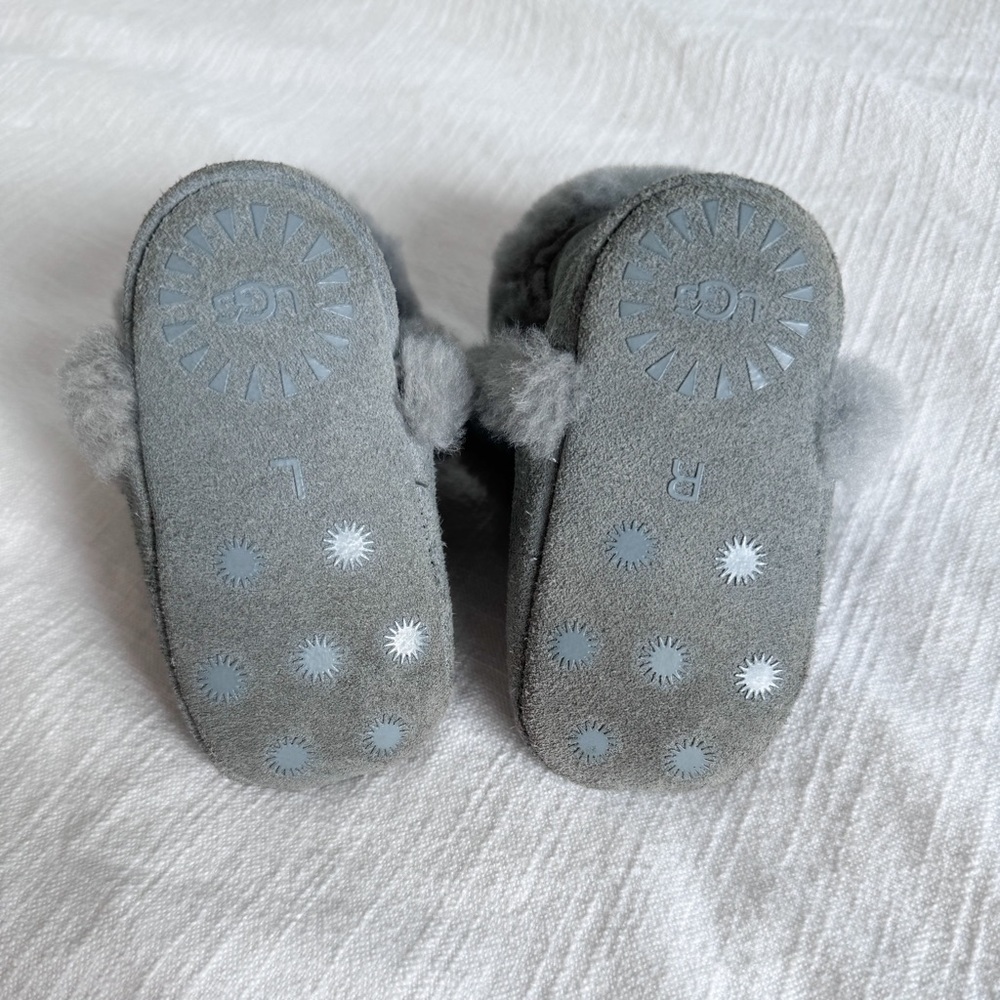 Baby Ugg boots - Picture 3 of 4